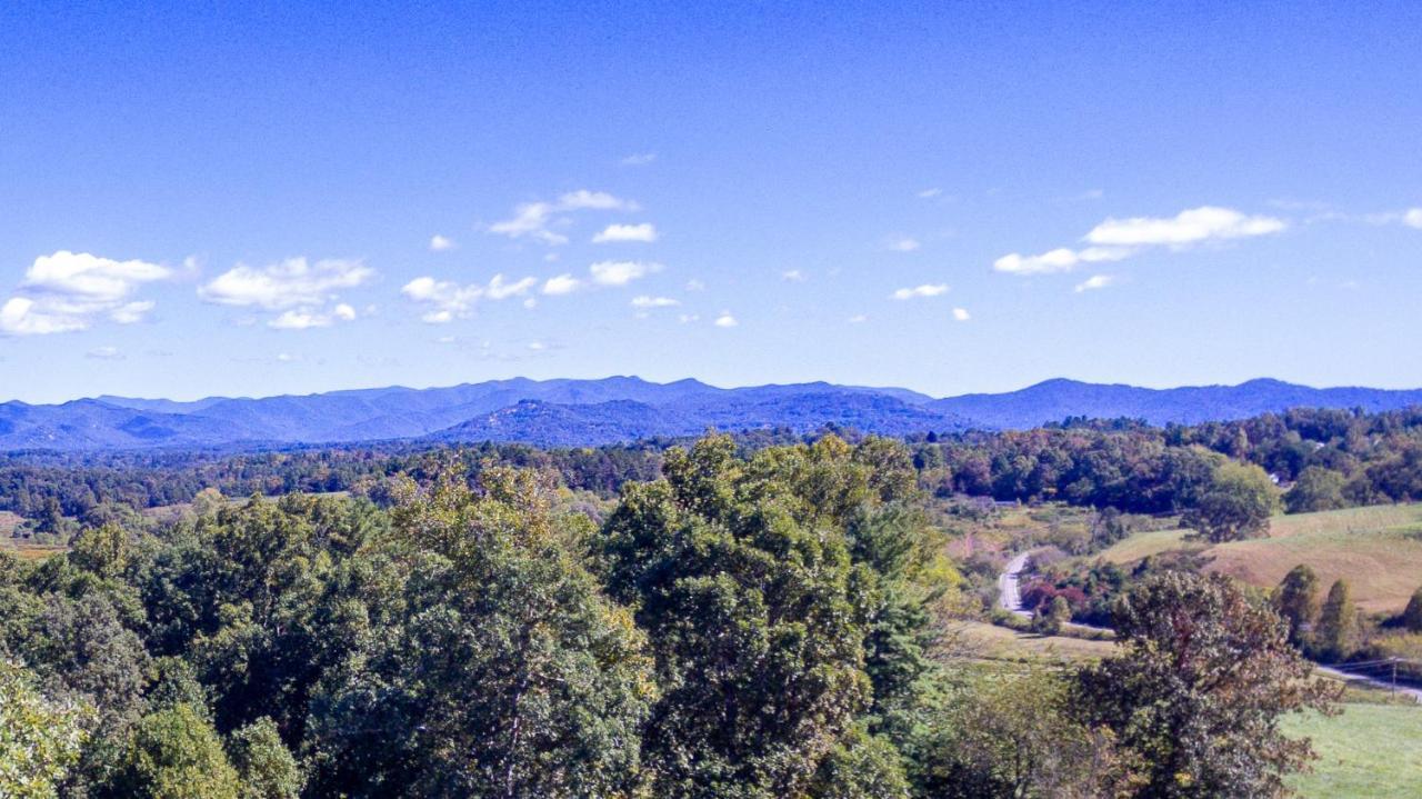 Luxurious House With Pool Near Asheville By Mighty Tree Properties Leicester Kültér fotó